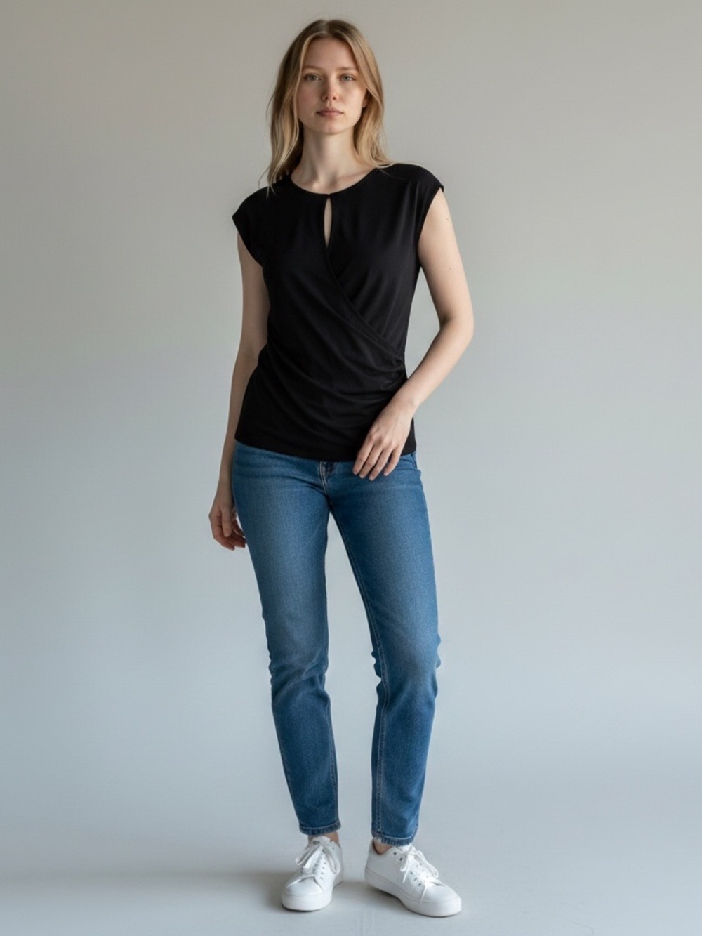 MAX MARA size large Black Twist Front Cap-Sleeve Top ruffle hem